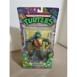 TEENAGE MUTANT NINJA TURTLES CLASSIC COLLECTION LEONARDO SEWER COVER BASE